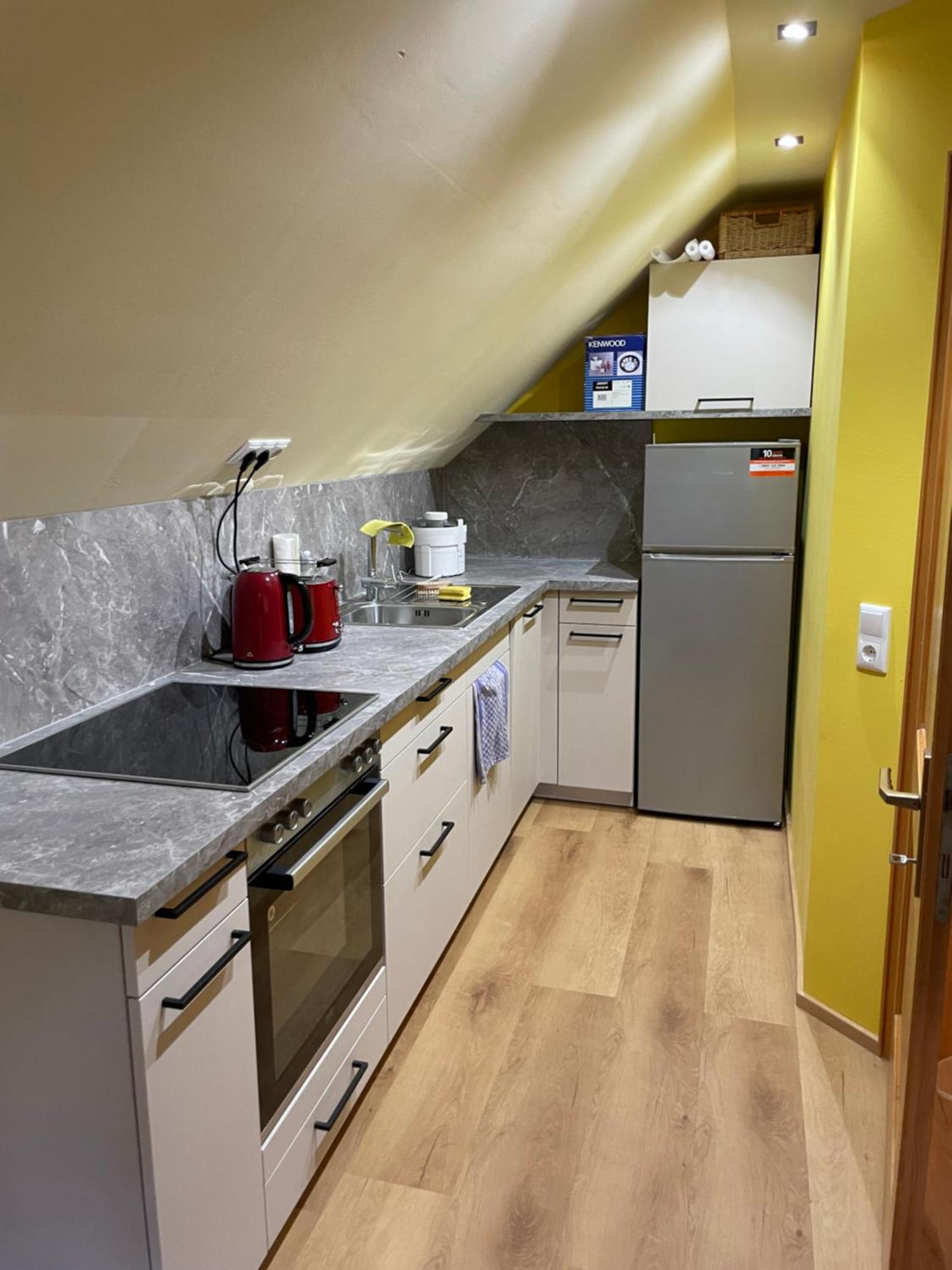 Neu Renoviertes 2Zi Appartment Im Dg Feldkirch Dış mekan fotoğraf